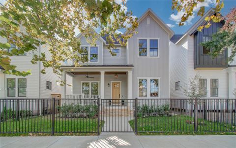 New construction Single-Family house 1009 Rutland, Houston, TX 77008 - photo 0