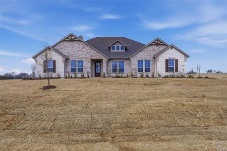 New construction Single-Family house 810 Valley Ridge Rd, Van Alstyne, TX 75495 plan Cedar Sage - image