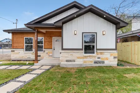 New construction Single-Family house 202 Segura, San Antonio, TX 78237 - image
