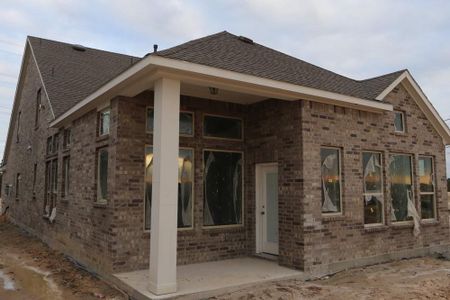 Welcome to The Desoto by David Weekley Homes. **Home estimated to be complete January 2025**