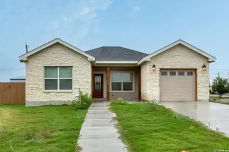 New construction Single-Family house 5511 Pageland Dr, Kirby, TX 78219 - image