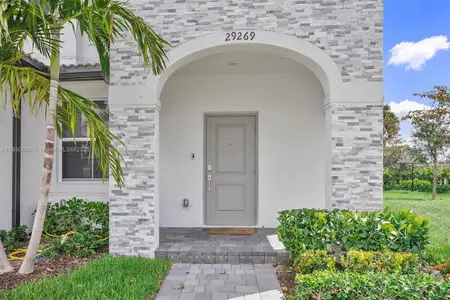 New construction Townhouse house 29269 Sw 162Nd Ct, Homestead, FL 33033 - image