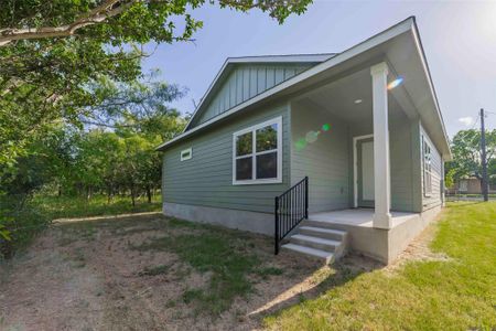 New construction Single-Family house 625 Birch Ln, Cottonwood Shores, TX 78657 - image 3