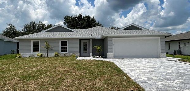 New construction Single-Family house 25164 Rosamond Ct, Punta Gorda, FL 33983 - image