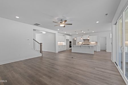 New construction Single-Family house 7 E Victoria Ridge Dr, Unit 16, Selma, NC 27576 - image 18