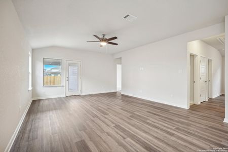 New construction Single-Family house 2931 Junction Bay, Converse, TX 78109 Allen- photo 18 18