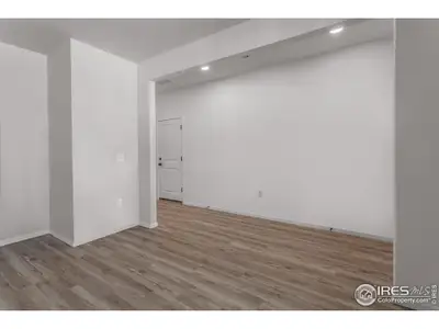 New construction Single-Family house 1600 Sunflower Wy, Johnstown, CO 80534 - image 20