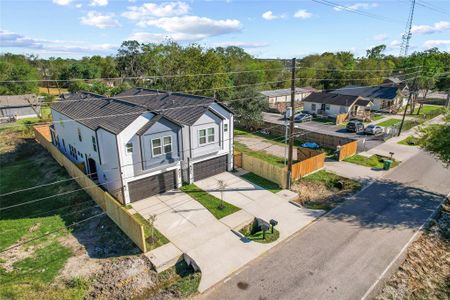 New construction Single-Family house 9023 Comal St, Houston, TX 77051 - photo 23 23