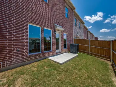 New construction Townhouse house 5613 Woodlands Dr, The Colony, TX 75056 plan Nassau B - image 3