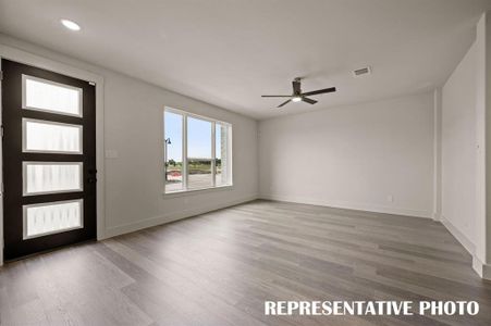 New construction Townhouse house 1841 Summer Aura, Mesquite, TX 75181 plan Julia - Modern - image 11