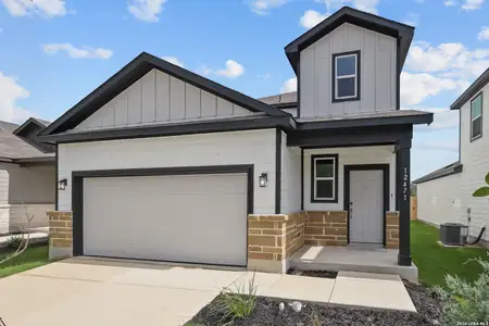New construction Single-Family house 12471 Hurdelbrink Rnch, San Antonio, TX 78245 plan Riley - 2511 - image