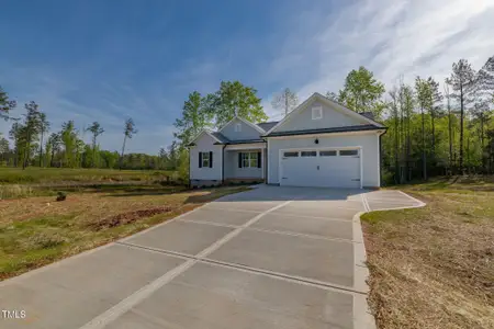 New construction Single-Family house 109 Nutbush Creek Ln, Norlina, NC 27563 - image