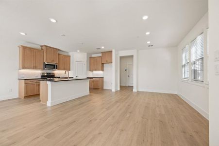 New construction Townhouse house 2516 Red Tailed Hawk Ln, McKinney, TX 75071 - image 12