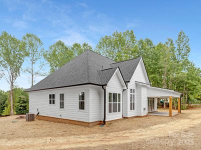 New construction Single-Family house 4032 Brandy Creek Ct, Clover, SC 29710 - image