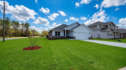 New construction Single-Family house 2400 Aaliyha Ln, Crestview, FL 32536 plan 1820 - image