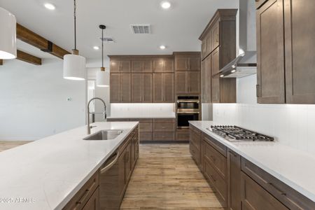 New construction Single-Family house 7592 W Evans Dr, Peoria, AZ 85381 - image 11