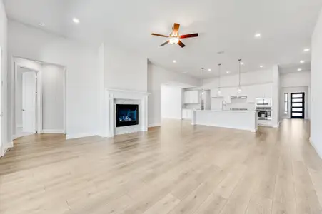 New construction Single-Family house 113 S Oak Dr, Little Elm, TX 75068 plan Jade - image 10