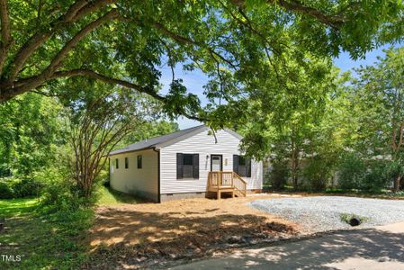 New construction Single-Family house 810 Williams St, Burlington, NC 27217 null- photo 0