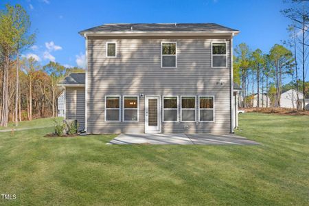 New construction Single-Family house 499 Duncan Creek Rd, Unit #143, Lillington, NC 27546 null- photo 33 33