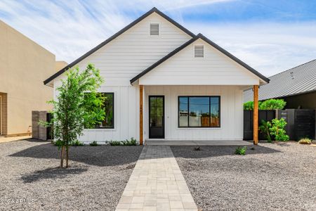 New construction Single-Family house 1441 E Hoover Avenue, Phoenix, AZ 85006 - photo 0