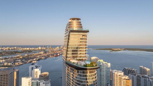 New construction Condo house 300 Biscayne Blvd, Unit 2004, Miami, FL 33131 - image 2