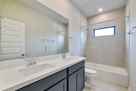 New construction Single-Family house 348 Summer Place Dr, Montgomery, TX 77356 plan Newport - image 18