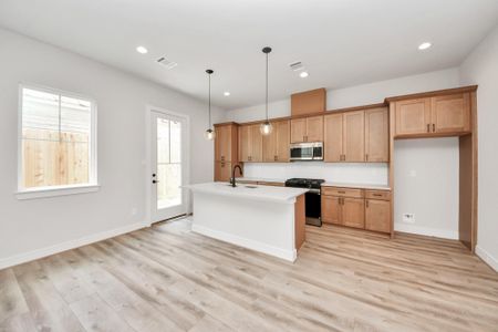 New construction Single-Family house 6519 Old Olive Tree Dr, Houston, TX 77091 - image 7
