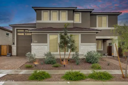 New construction Single-Family house 17635 W Red Fox Rd W, Surprise, AZ 85387 - image