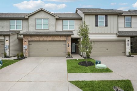 New construction Townhouse house 233 Waterhouse Lake Dr, Anna, TX 75409 plan Rayne - image