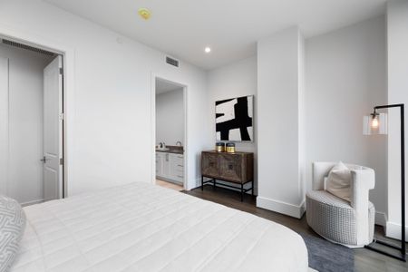 New construction Condo house 5656 San Felipe St, Unit 1403, Houston, TX 77056 - image 19