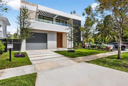 New construction Single-Family house 609 Sw 24Th Rd, Miami, FL 33129 - image