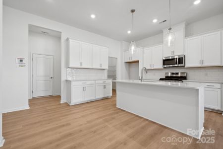New construction Townhouse house 8632 Miles Gap Rd, Indian Land, SC 29707 Aspen- photo 10 10