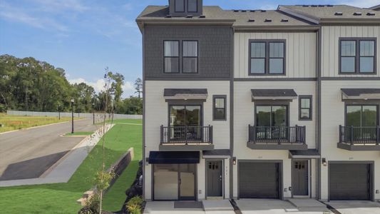 New construction Townhouse house 9 Cashel Ct, Greenville, SC 29605 plan Hawkley - image