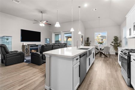 New construction Single-Family house 2811 Bisbee Rd, League City, TX 77573 plan Willard II - image 9