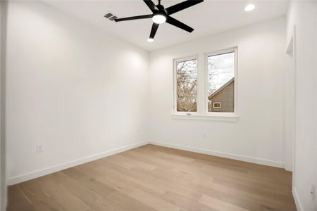 New construction Single-Family house 5305 Ledesma Rd, Unit 2, Austin, TX 78721 null- photo 5 5