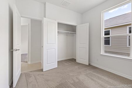 New construction Single-Family house 405 Panther Wy, Seguin, TX 78155 null- photo 12 12