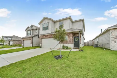 New construction Single-Family house 21610 Desert Lily Rd, Waller, TX 77484 plan RC Harper - image