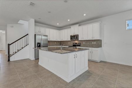 New construction Single-Family house 2338 Sea Rock Rose Trl, Kissimmee, FL 34747 Cabo III- photo 5 5