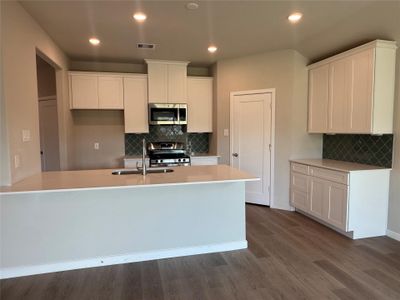 New construction Single-Family house 12007 Curlin Dr, Willis, TX 77318 - image 3