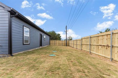 New construction Single-Family house 3426 Sumac Dr, Granbury, TX 76048 - image