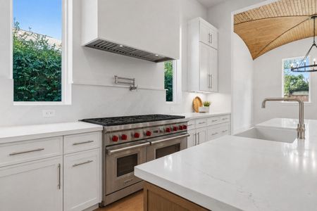 New construction Single-Family house 1002 E 25Th St, Houston, TX 77009 - image 18