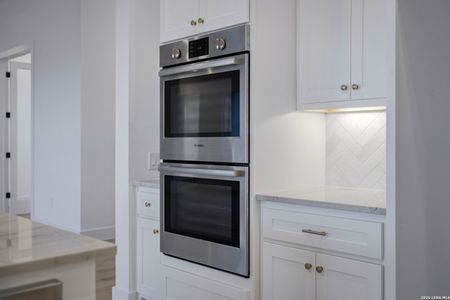 New construction Single-Family house 1552 Vintage Wy, New Braunfels, TX 78132 - image 12