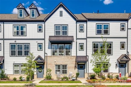 New construction Townhouse house 4017 Hidden Oaks Drive, Charlotte, NC 28205 - photo 0