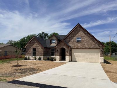 New construction Single-Family house 302 E Travis St, Leonard, TX 75452 - image
