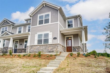 New construction Townhouse house 4022 Cheyney Park Dr, Charlotte, NC 28269 Oliver- photo 2 2