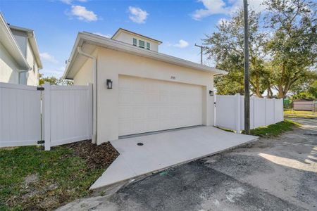 New construction Single-Family house 1939 W Arch St, Tampa, FL 33607 null- photo 57 57