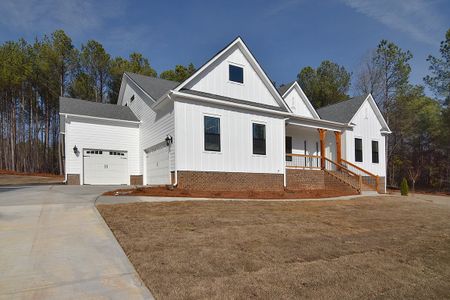 New construction Single-Family house 1041 Sage Pine Cir, Clover, SC 29710 plan Columbia - image