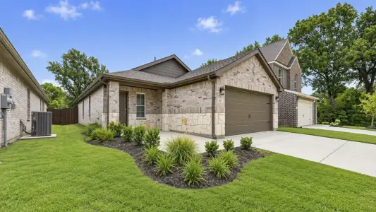 New construction Single-Family house 937 Jefferson Wy, Sherman, TX 75092 plan Amber - image