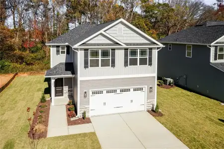New construction Single-Family house 519 Creek Rd, Cornelia, GA 30531 plan 1643 - image