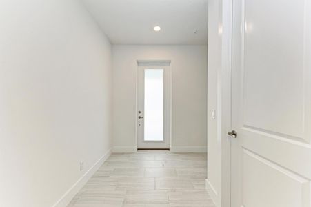 New construction Multi-Family house 10016 Rembrandt Wy, Unit 202, Bradenton, FL 34212 plan Naples - image 4